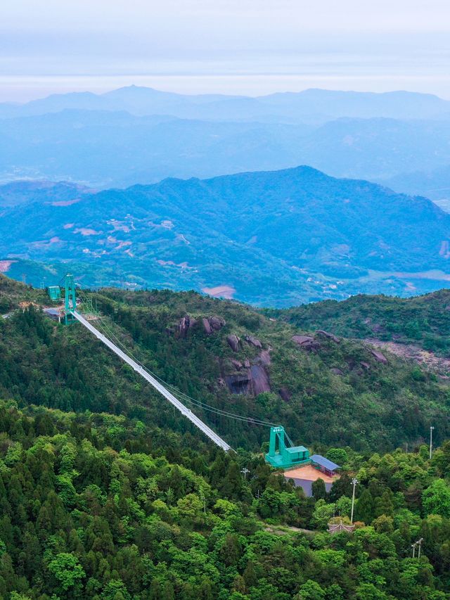 誰懂五月苍南玉苍山美到窒息，仿若仙境