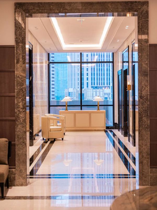 🌟 Dazzling Doha Stay: Waldorf Astoria's Opulence 🌟