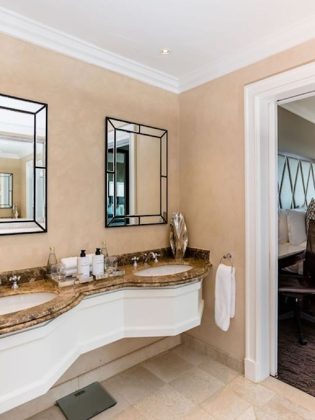 🌟✈️ Johannesburg's Luxe Layover: InterContinental! 🛏️🍽️