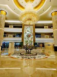 寧海金海開元名都大酒店，外觀樸實，內在典雅
