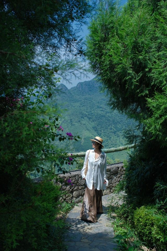 長沙高鐵直達｜住進大山裡｜看遠山望瀑布