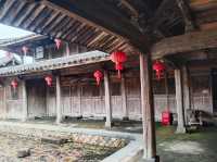 浙江古村落自駕遊～雪溪胡氏大院 胡氏大院位於溫州市泰順縣雪溪鄉橋西村石門樓，建於清道光十二年至同治十。