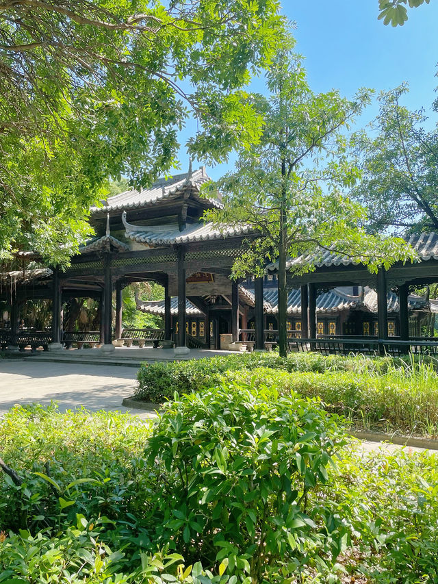 東莞粵暉園。