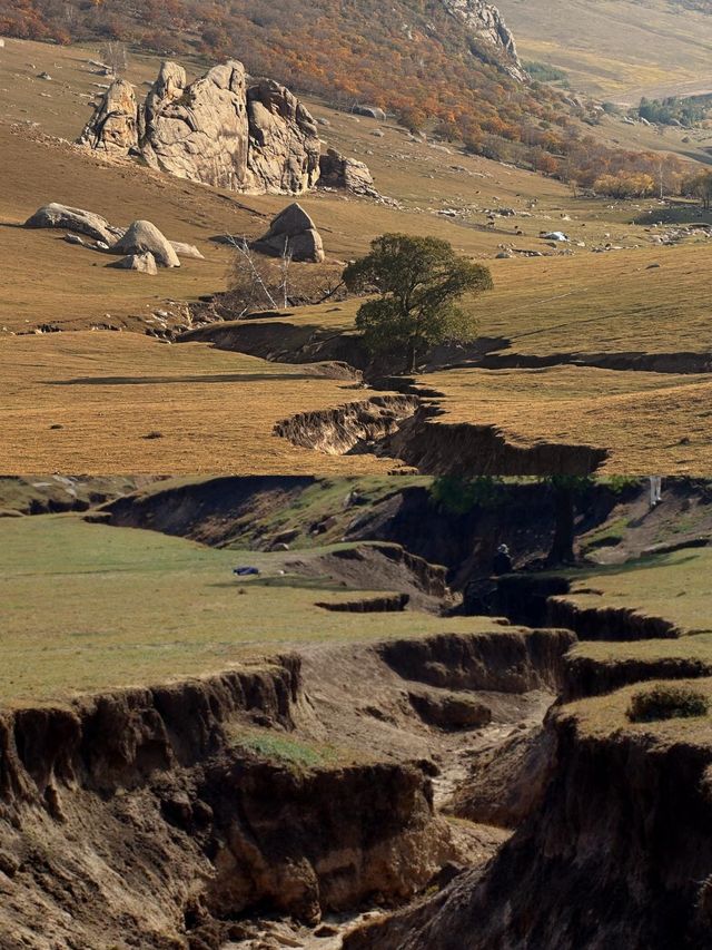 自駕克旗大青山徒步新路線|||如果自駕出行克旗大青山，肯定不能橫穿大青山路線。一般都是到腦場看看大裂。