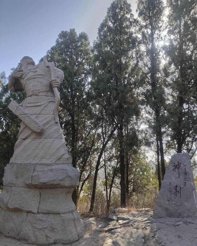 山東水泊梁山領略好漢聚義的豪邁氣概。