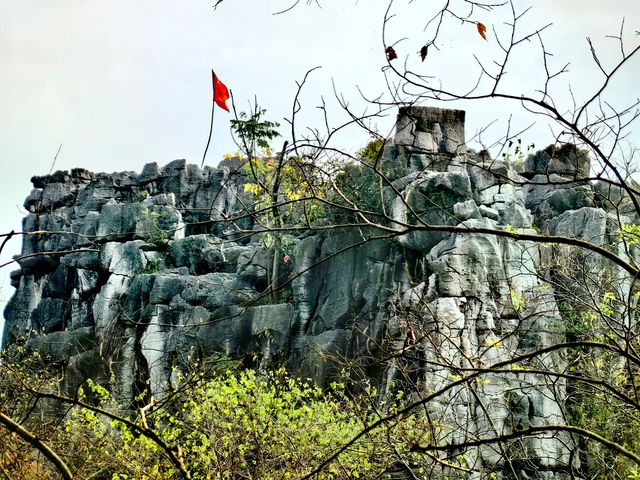 南溪山。