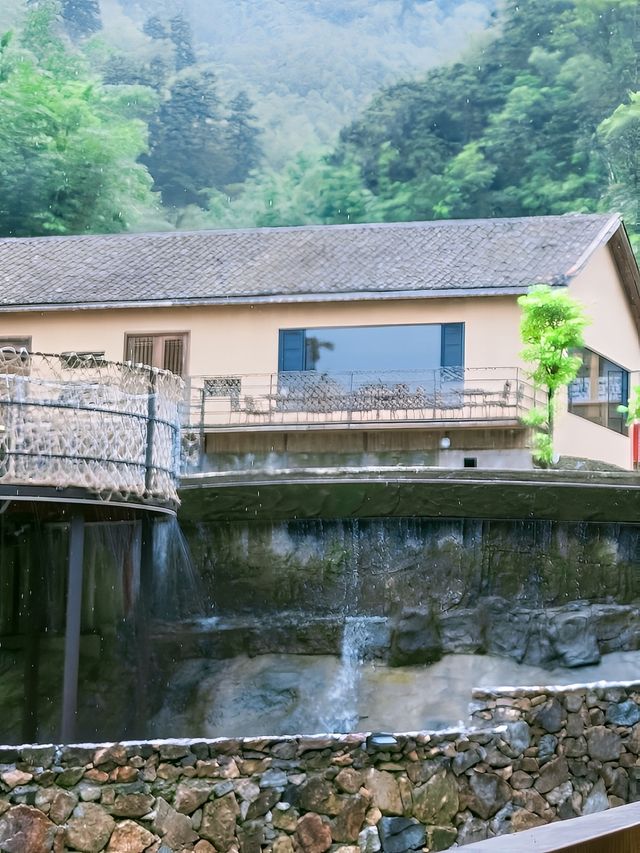 新開業！一房一私湯！情侶約會聖地！。