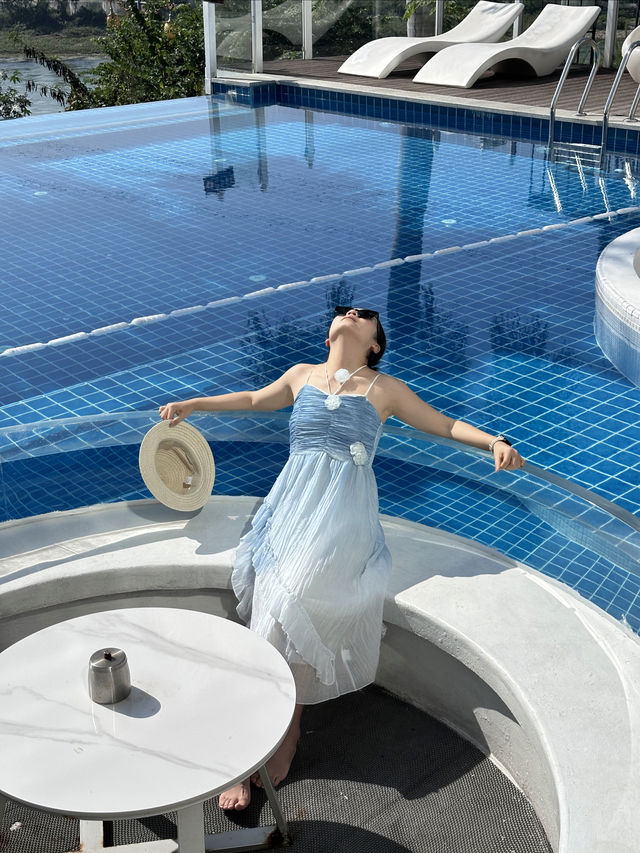 江景無邊泳池，這樣的酒店是誰在住呀！