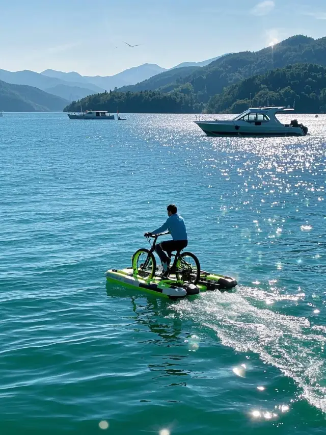 Hydrobiking in Qiandaohu: Enjoy the Unique Experience of the Lake and Mountains
