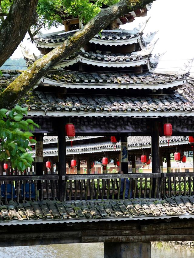 湖南懷化竟藏着一座侗寨「小布達拉宮」!
