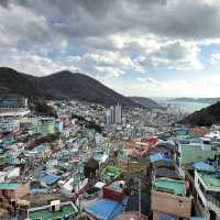 🎨 Gamcheon Culture Village: A Vibrant Hub of Creativity 🌈