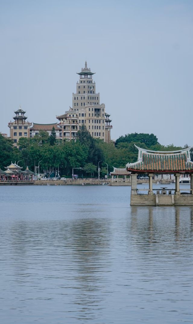 集美學村散步，住呢間酒店爽到飛起