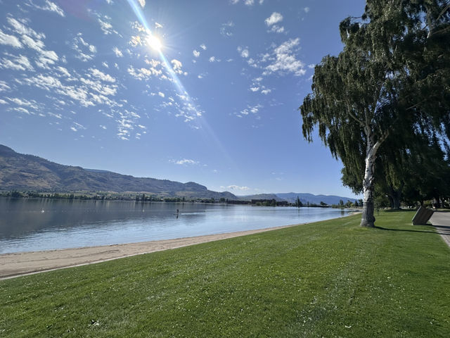 Osoyoos 4 hours from Vancouver 