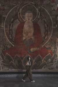 五臺山龍泉寺：禪意秘境的光影詩篇