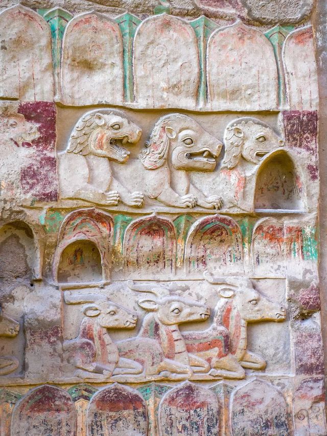 穿越千年時空，探秘武山摩崖石窟！｜文化與自然的完美邂逅