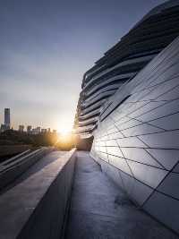 香港9大本地人才知道的影相打卡潮聖地📸|彩虹屋邨、怪獸大廈、海邊木橋,本地人私藏的小眾秘境一次收藏📷✨