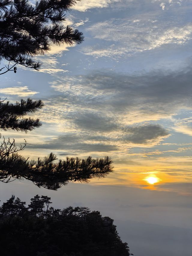 無限風光在險峰！