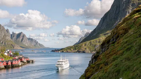 【วิธีเที่ยวโลโฟเทนแบบมุ่งหน้าลงใต้】 — traveler post in เล็กเนส