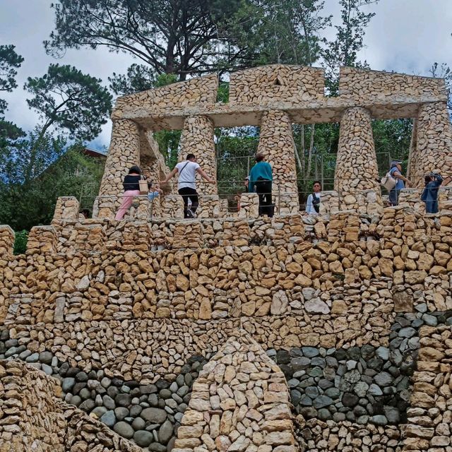 Baguio √