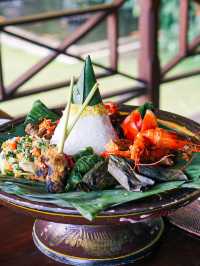 Visiting Balinese Water Palace, Tirta Gangga