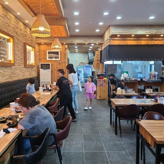 서귀포 대정읍 맛집)장인의집 송악산점 - 송악산, 모슬포 근처 찐 현지인 만두전골맛집