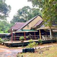 Cameron Island Resort