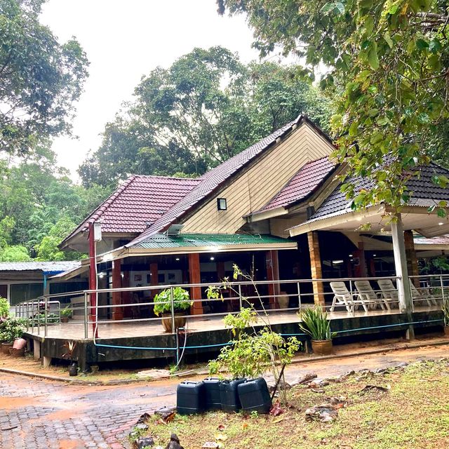 Cameron Island Resort