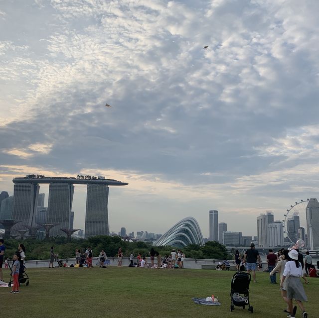 Catching sunset with 🇸🇬 skyline