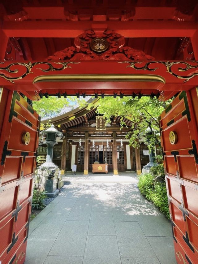 【東京都/愛宕神社】息を呑むほどの急な石段がある神社