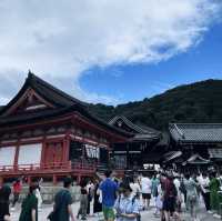 懸崖上的靈感寺！探索清水寺的奇妙之旅！⛩️🌊🙏