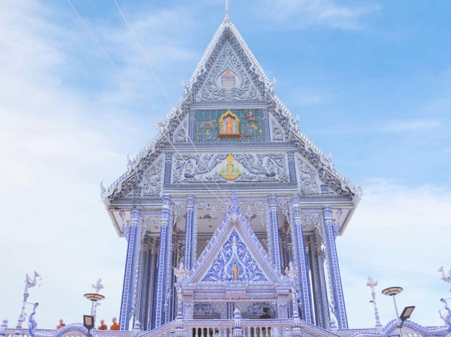 เที่ยวโบสถ์สีน้ำเงิน ณ วัดปากน้ำแขมหนู 🙏🏻🙏🏻