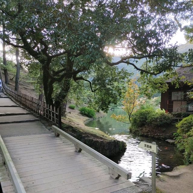 栗林公園　花園亭　焼きたてみたらし団子