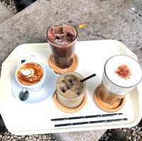 คาเฟ่ไม่ลับ ติดแม่น้ำปิง จ.เชียงใหม่ 