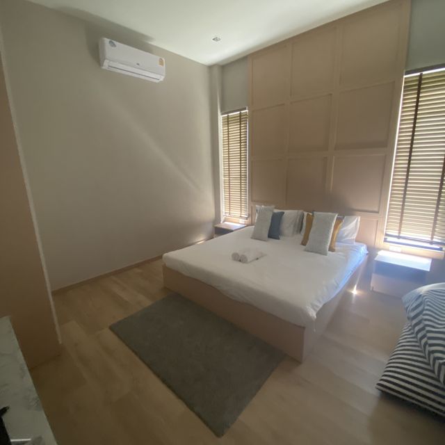 Avatree pool villa intanon 
