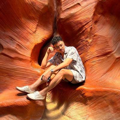 chanmai♡ 🫧泡在泳池裡的藍色夏天🩵💙