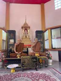 กราบหลวงปู่ดุลย์