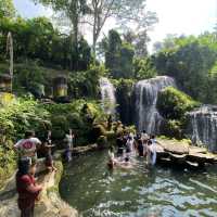 waterfall experience 
