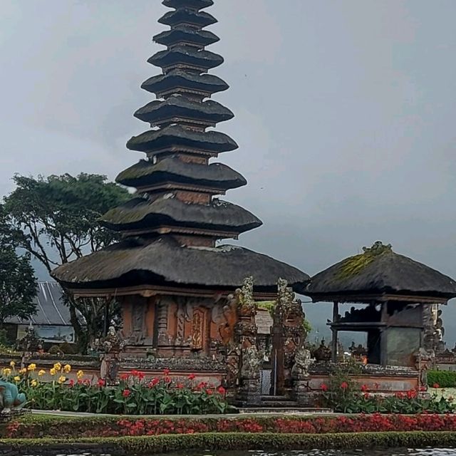 Bedugul Temple & Lake a Must Visit 