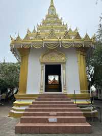 วัดเขาพระบาทพัทยา