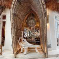CAVE BEACH CLUB - คาเฟ่สุดชิลริมทะเลพัทยา
