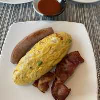 Lancaster Bangkok โรงแรมพักสบายใกล้แอร์พอร์ตลิ้งค์
