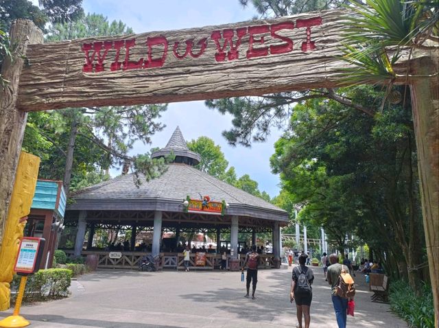 六福村主題樂園