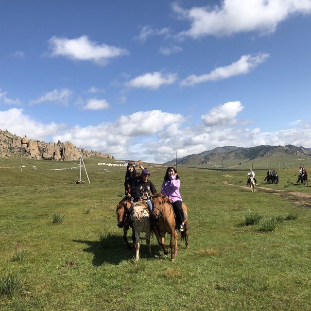 몽골 테를지 국립공원 승마체험 🐴