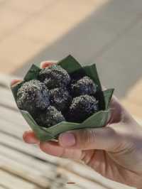 เดินตลาดพื้นเมืองที่รวมของสุโขทัยไว้ที่นี่