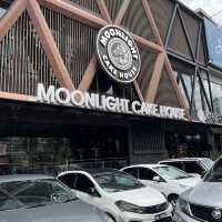 Moonlight Cake House Puchong