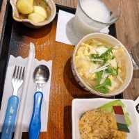 白飯.高麗菜絲.味增湯.免費續加日式定食料理-大戶屋