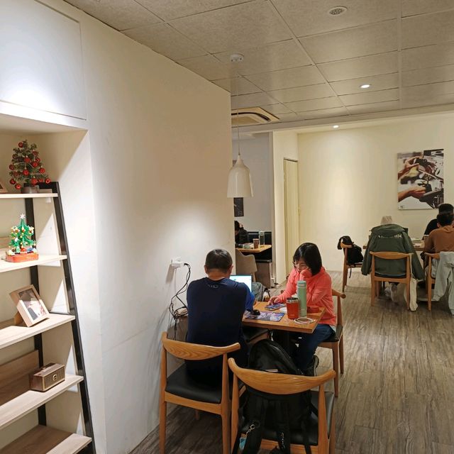 屏東推薦咖啡廳 carl coffee 卡爾咖啡 