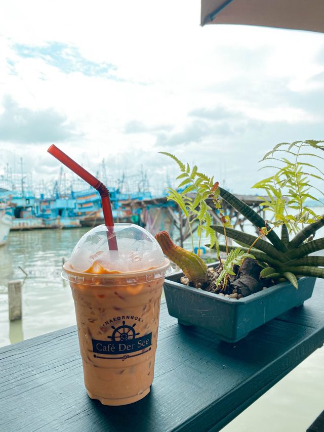 Awesome Lake View Café in Songkhla 🇹🇭