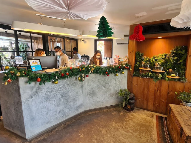 คาเฟ่สวยเขาใหญ่ The Birder's Lodge
