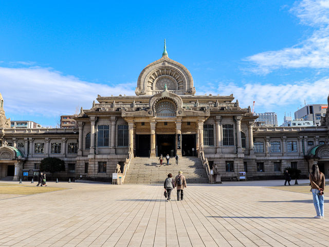 【東京都】 仏教伝来のルーツを感じる寺院『築地本願寺』